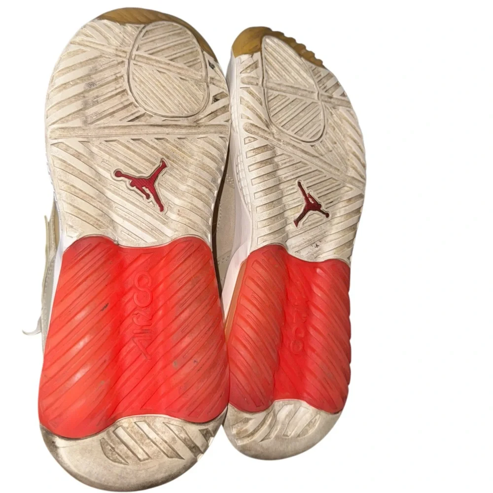 Air Jordan MA2 